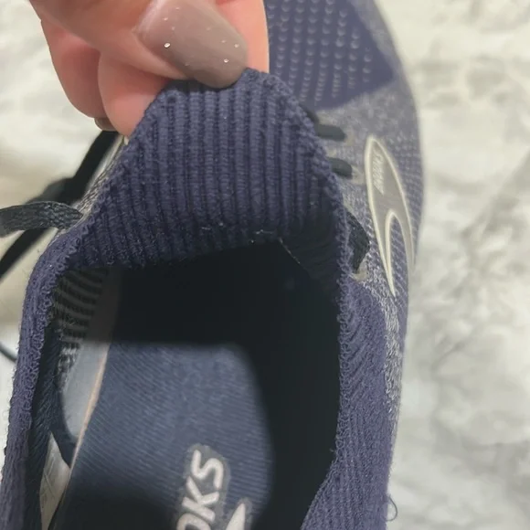 BROOKS MENS ATHLETIC SHOES LEVITATE 5 LACE UP NAVY Sz 11 - Picture 9 of 12